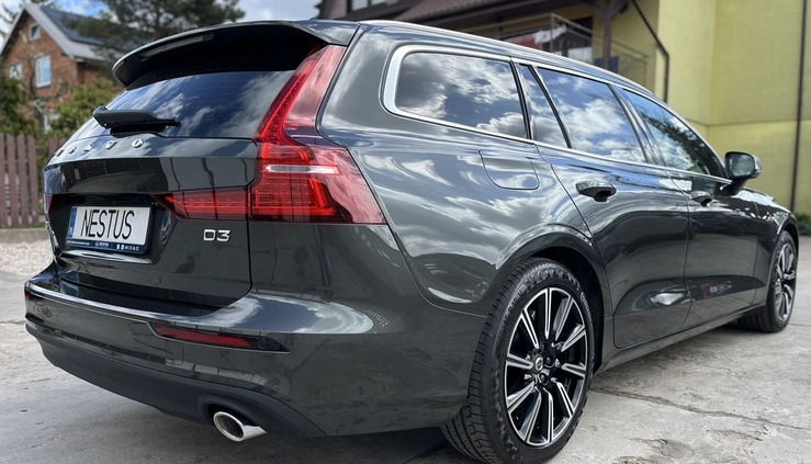 Volvo V60 cena 94900 przebieg: 171300, rok produkcji 2018 z Czarna Woda małe 172